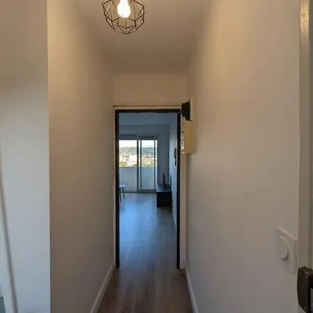 Apartamento - Vue Imprenable Sur La Cité Médiévale - Parking Gratuit - Climatisé Carcasona