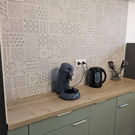 - Vue Imprenable Sur La Cité Médiévale - Parking Gratuit - Climatisé Carcasona